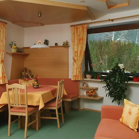 Sportalm ליוטאש